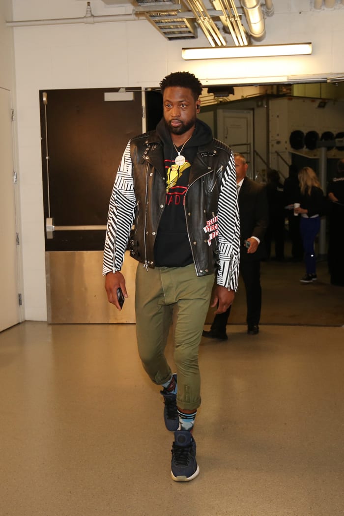 dwyane-wade-walkins-1.jpg